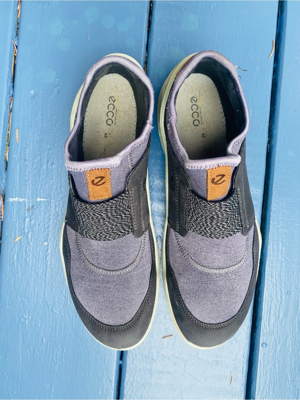 Ecco Women’s Slip-On Sneakers in Purple and Grey